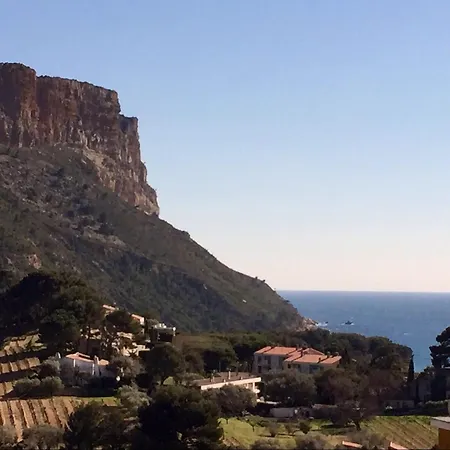 Panoramic Vue 3 Etoiles Cassis