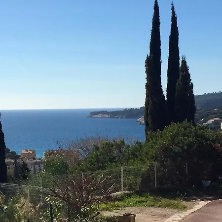 Panoramic Vue 3 Etoiles * Cassis
